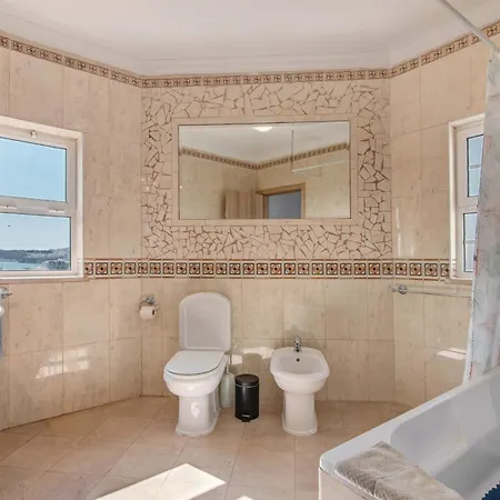 بيت للعطل Breeze - Adults Only *