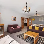 Breeze - Adults Only Feriehus *